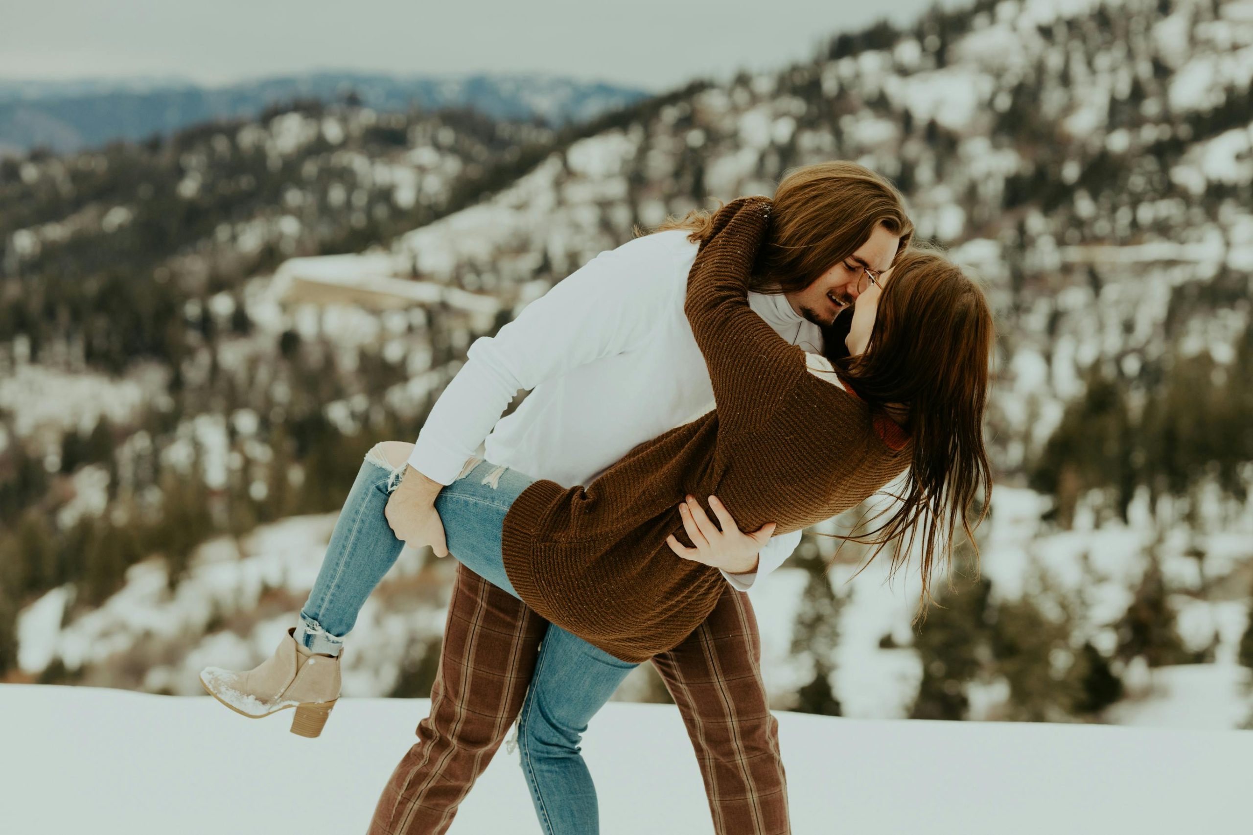 Cheating: The Ultimate Test of Love – Can Your Relationship Survive Infidelity?
