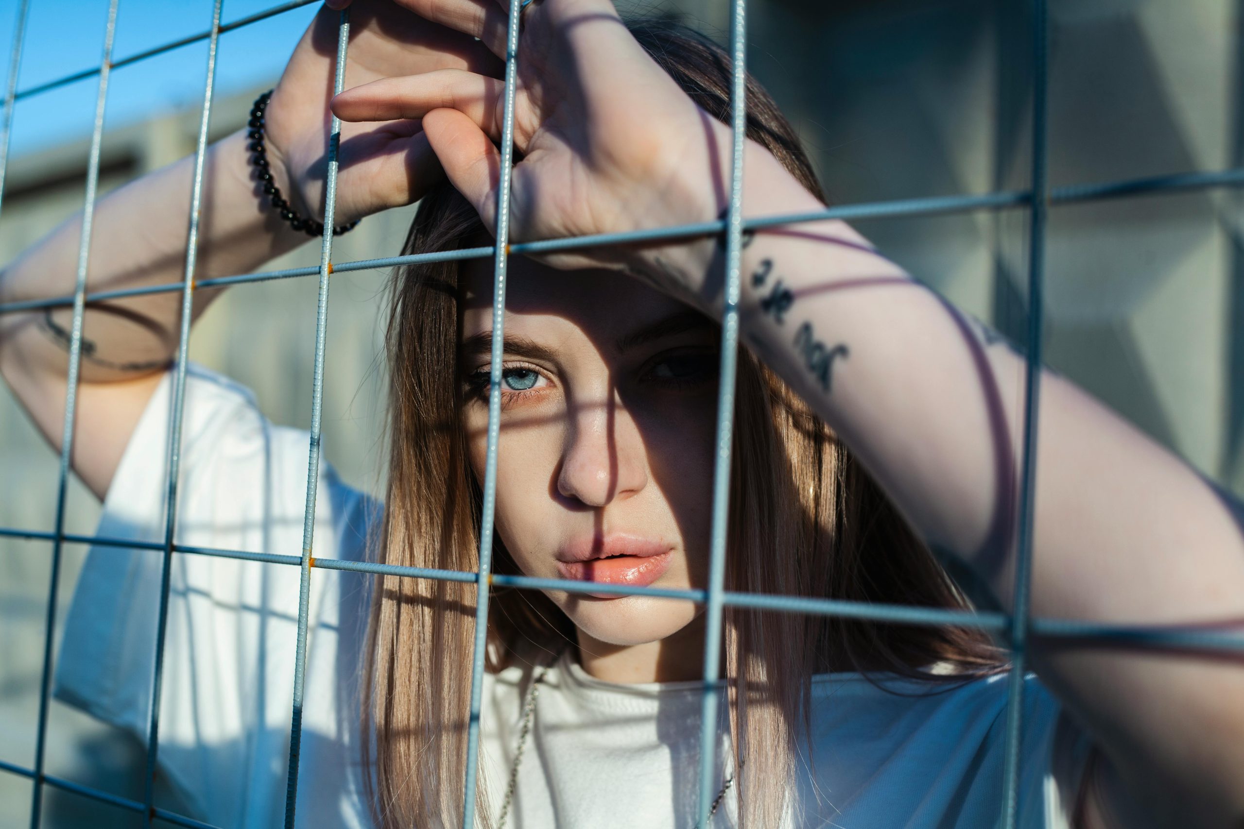 Love on the Edge: Can You Handle a Relationship With Someone Who Doesn’t Care About You?