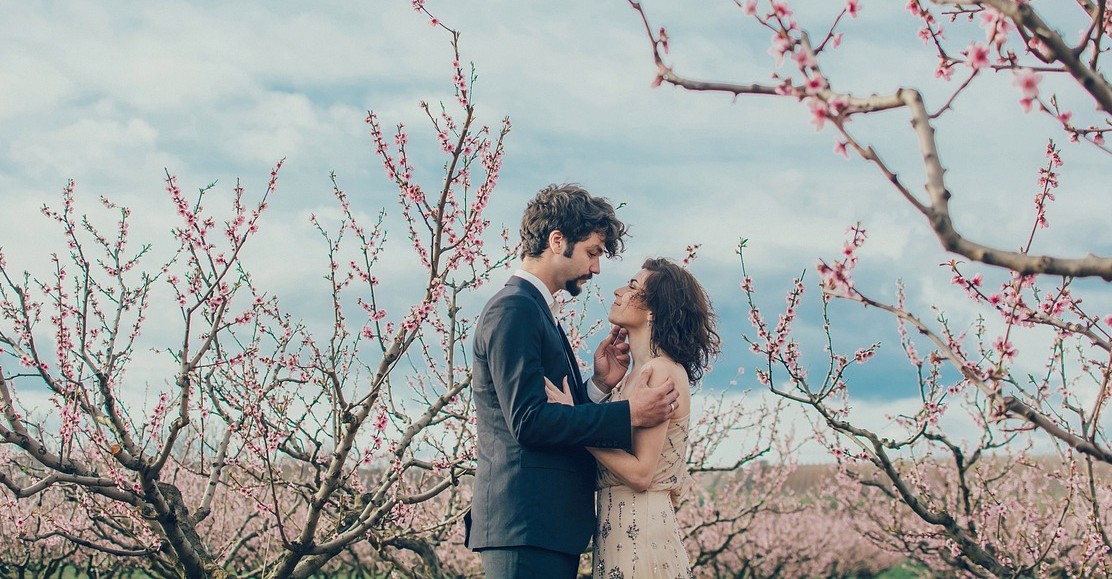 Small Gestures, Big Impact: How to Keep the Love Alive Every Day